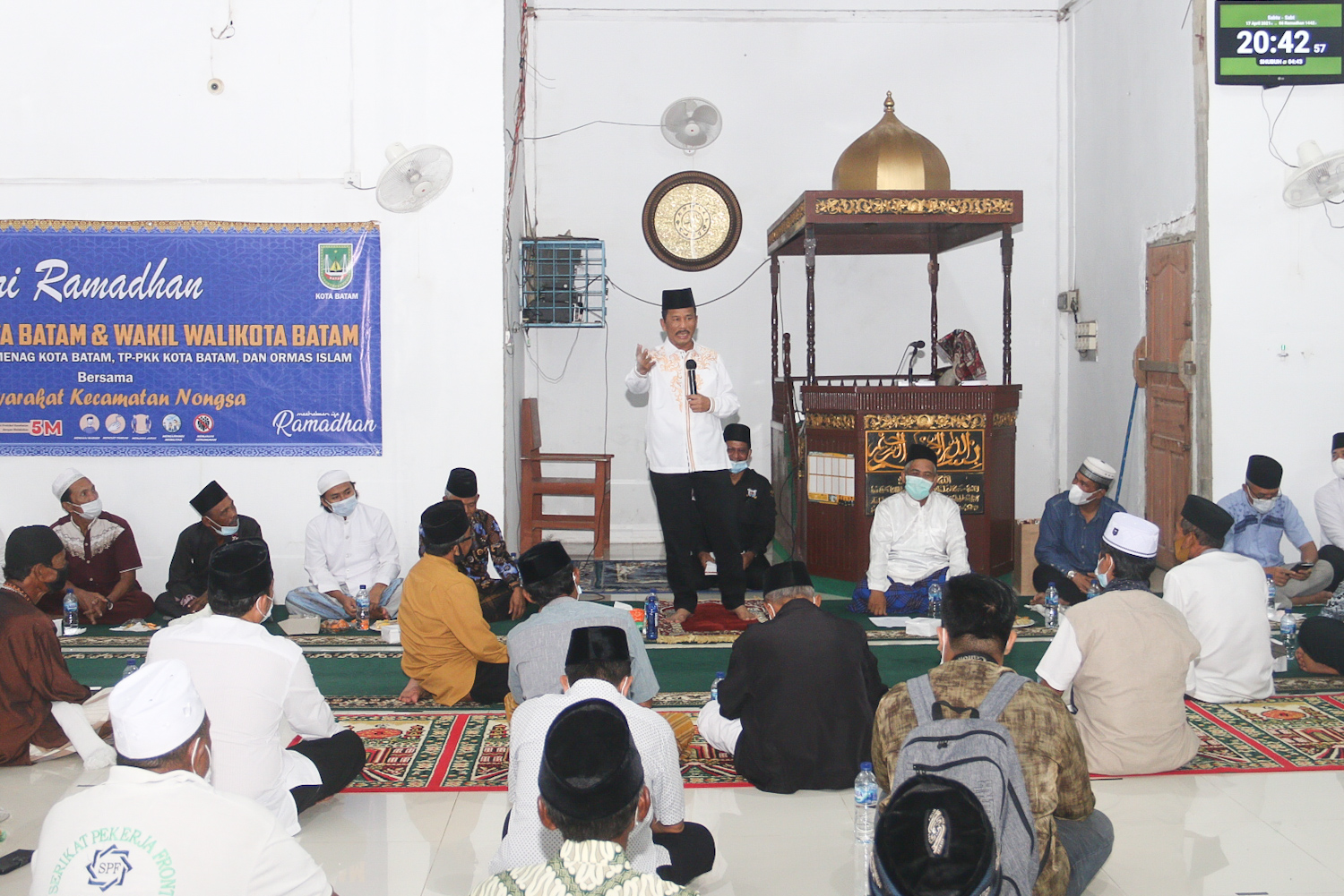 Safari Ramadan, Rudi : Jangan Lupa Tetap Bermasker Saat Beribadah ...